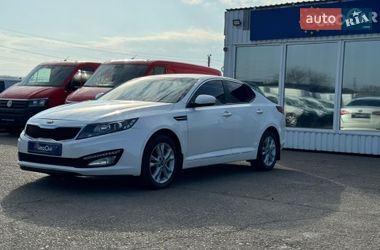 Седан Kia Optima 2011 в Києві