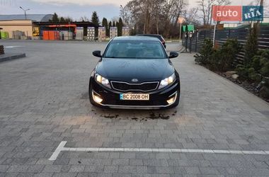 Седан Kia Optima 2013 в Каменке-Бугской