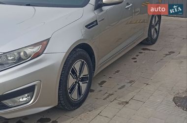 Седан Kia Optima 2013 в Львове