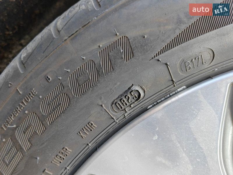 Седан Kia Optima 2017 в Киеве