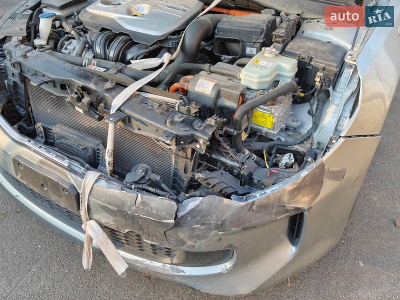 Седан Kia Optima 2017 в Киеве