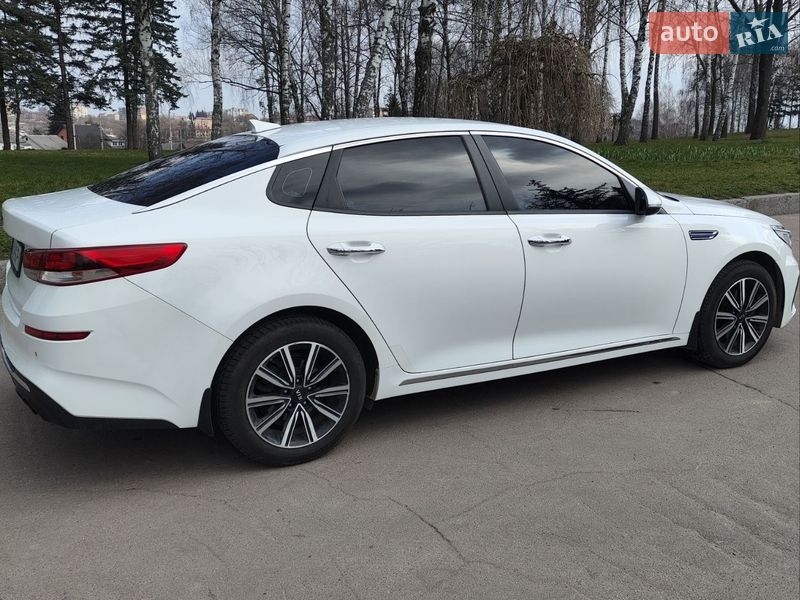 Седан Kia Optima 2019 в Житомирі