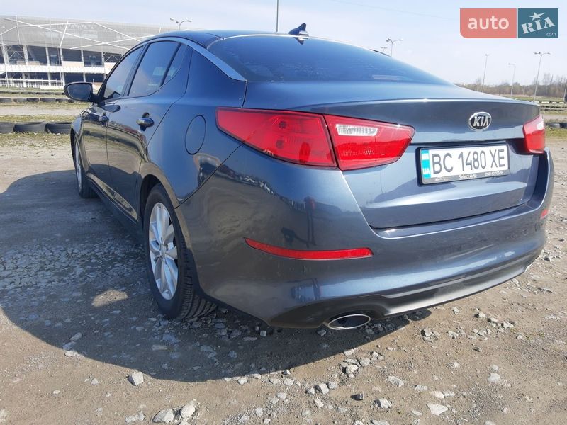 Седан Kia Optima 2015 в Львові