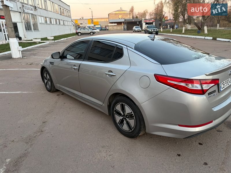Седан Kia Optima 2011 в Чернігові