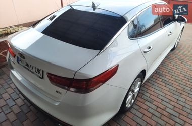 Седан Kia Optima 2016 в Києві