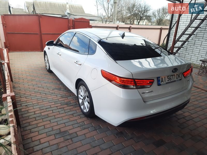 Седан Kia Optima 2016 в Прилуках