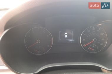 Седан Kia Optima 2016 в Києві