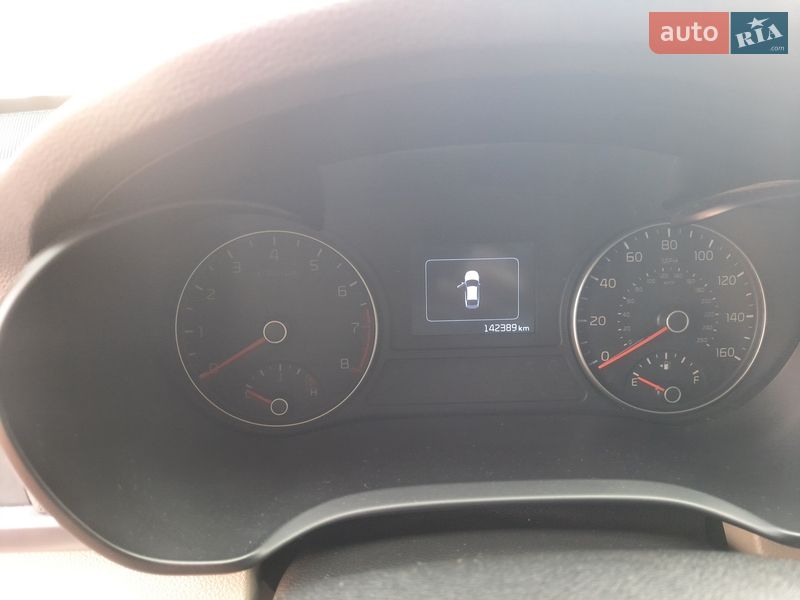 Седан Kia Optima 2016 в Прилуках