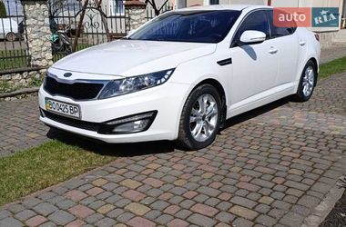 Седан Kia Optima 2011 в Кременце