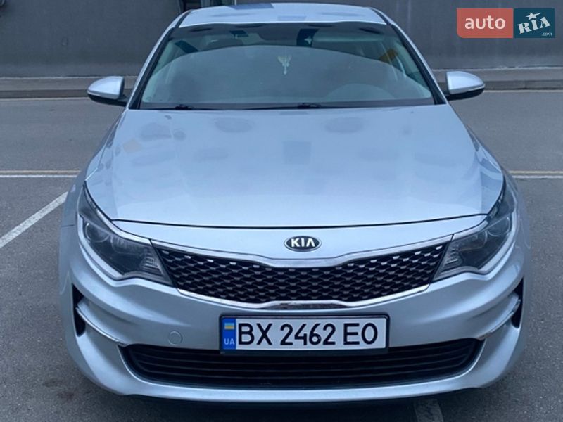 Седан Kia Optima 2017 в Хмельницком