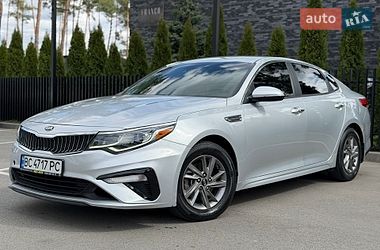 Седан Kia Optima 2020 в Києві