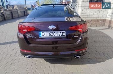 Седан Kia Optima 2013 в Раздельной