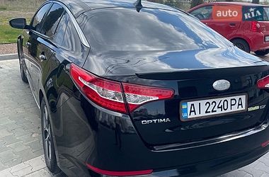 Седан Kia Optima 2013 в Бучі