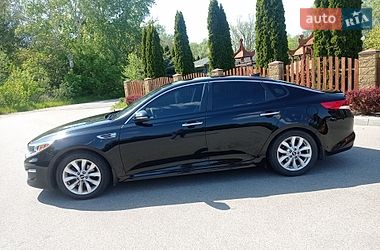 Седан Kia Optima 2018 в Днепре