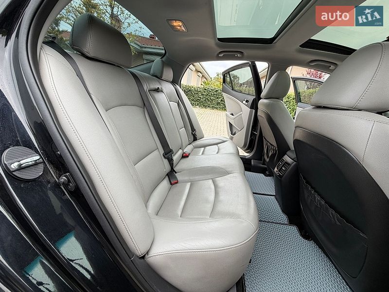 Седан Kia Optima 2014 в Одессе