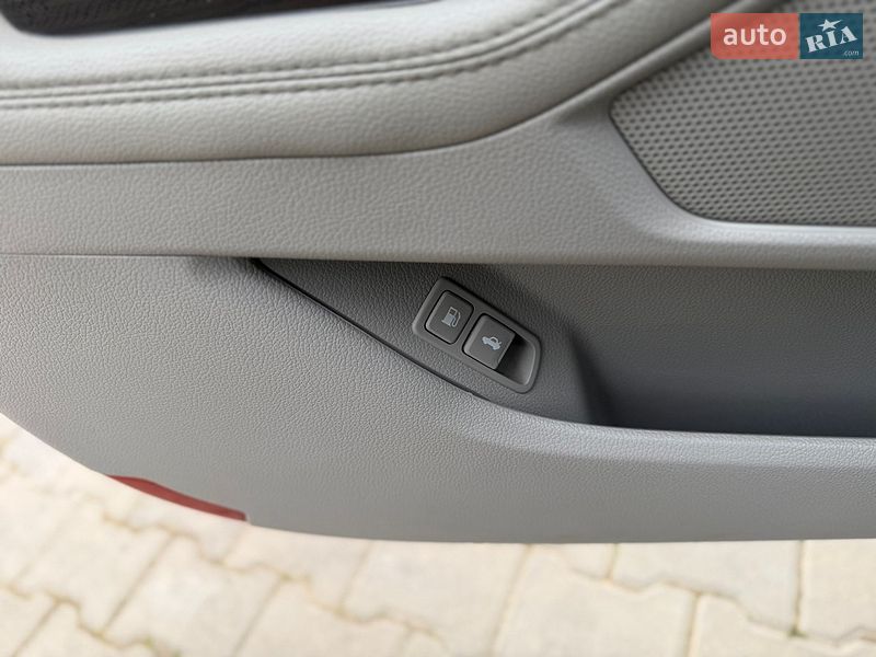 Седан Kia Optima 2014 в Одессе