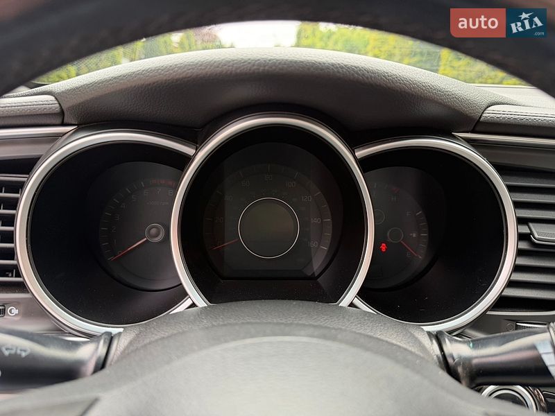 Седан Kia Optima 2014 в Одессе