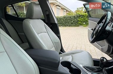 Седан Kia Optima 2014 в Одессе