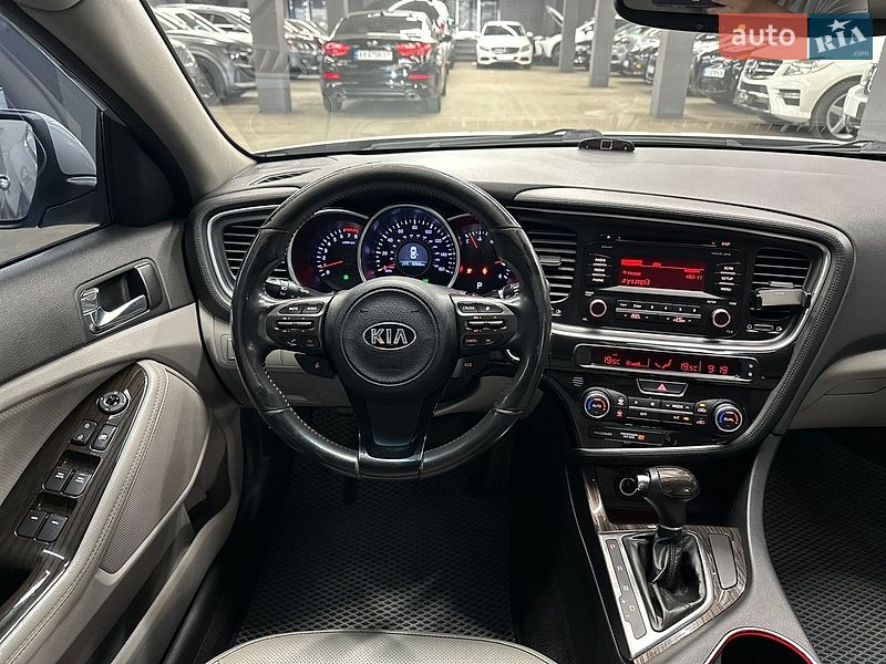 Седан Kia Optima 2014 в Харкові
