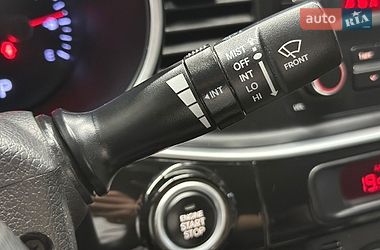 Седан Kia Optima 2014 в Харкові