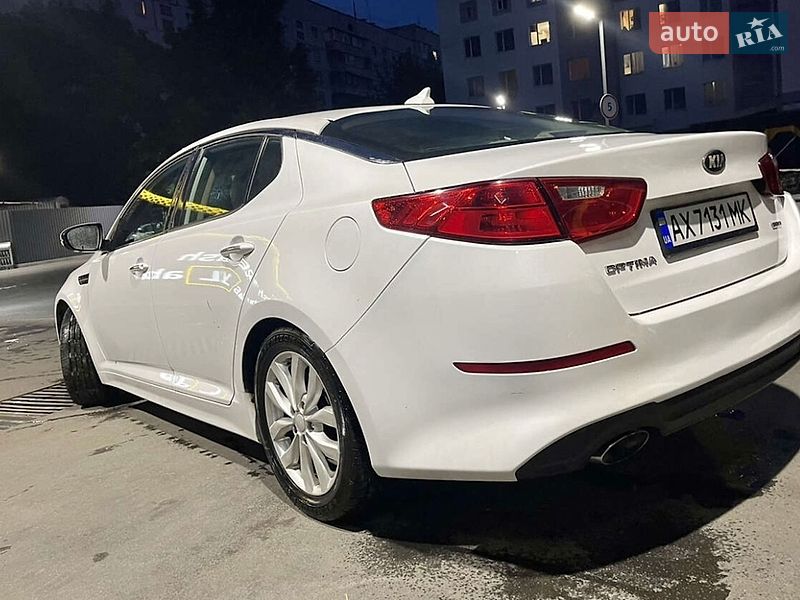 Седан Kia Optima 2014 в Харкові