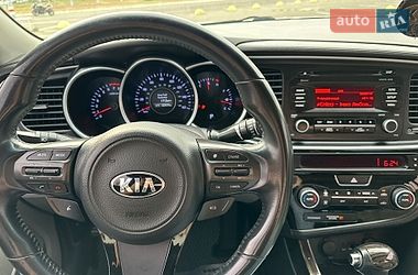 Седан Kia Optima 2014 в Киеве