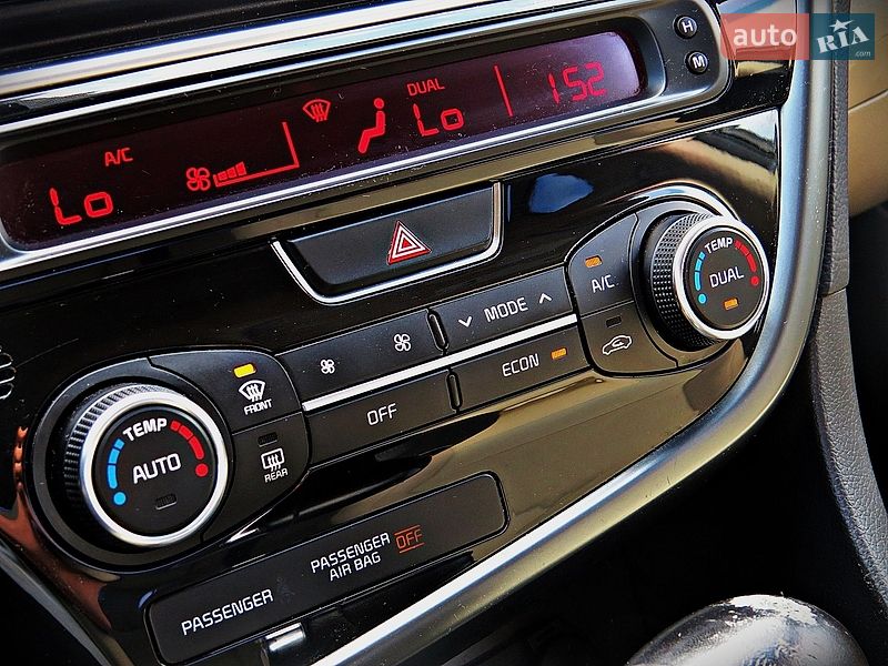 Седан Kia Optima 2014 в Черкасах