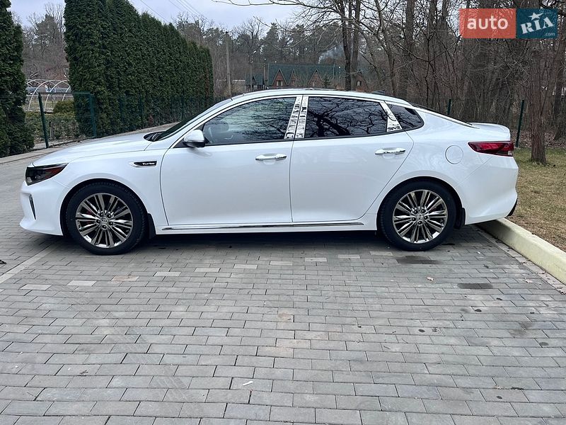 Седан Kia Optima 2018 в Шепетівці