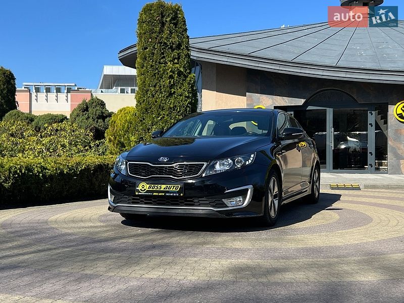 Седан Kia Optima 2013 в Львові