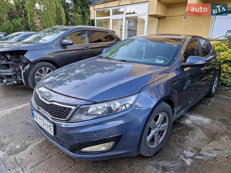 Седан Kia Optima 2014 в Львове