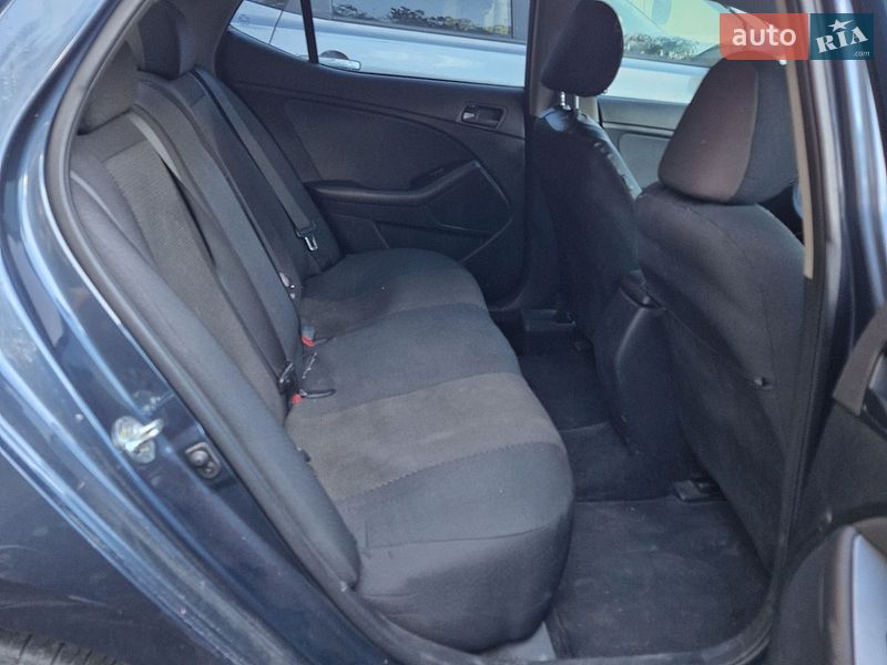 Седан Kia Optima 2014 в Львове