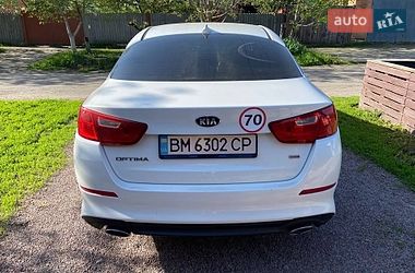 Седан Kia Optima 2015 в Сумах