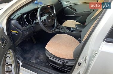 Седан Kia Optima 2015 в Сумах