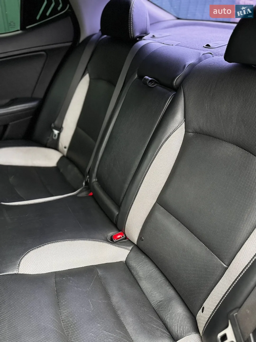 2011 Kia Optima - мініатюра 12