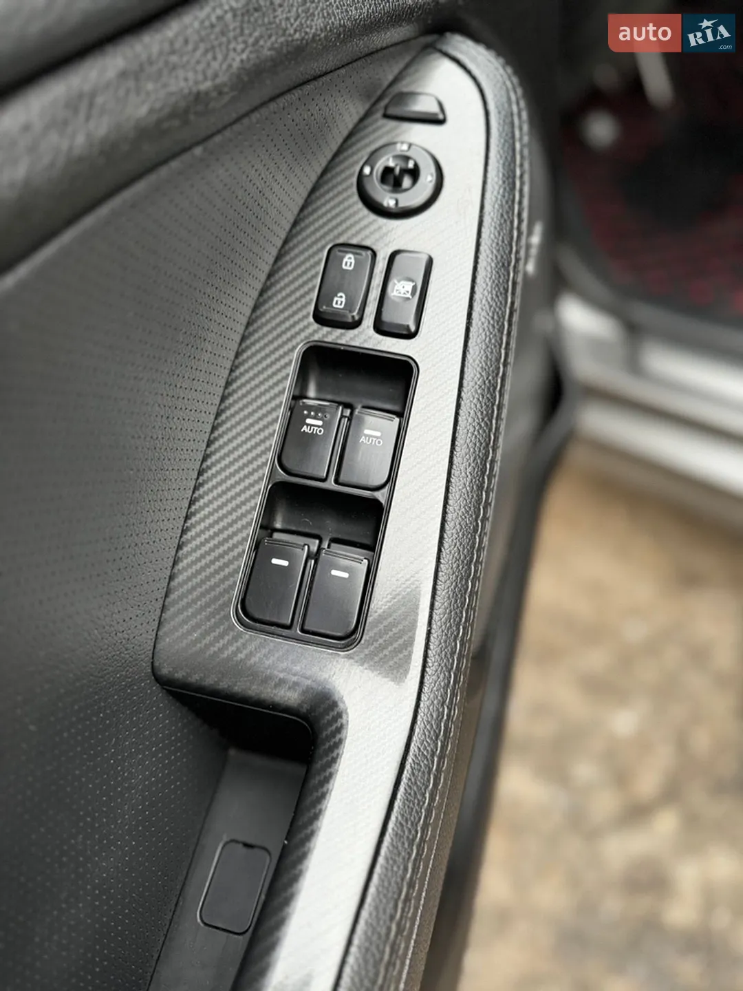 2011 Kia Optima - мініатюра 20