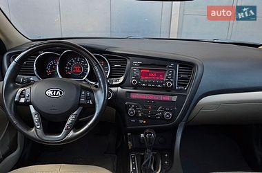 Седан Kia Optima 2011 в Києві