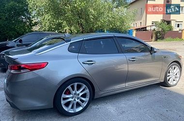 Седан Kia Optima 2017 в Києві