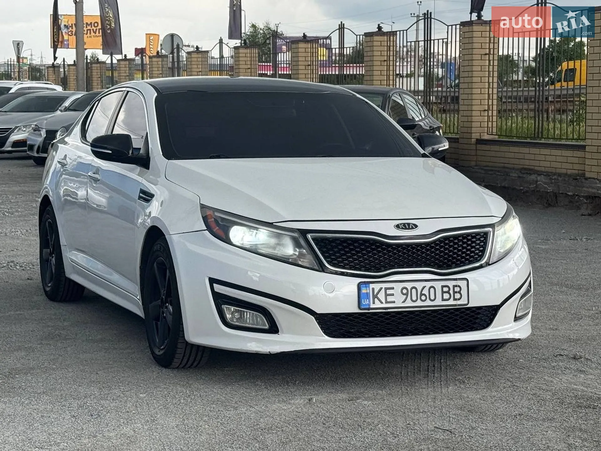 2014 Kia Optima - фото 1