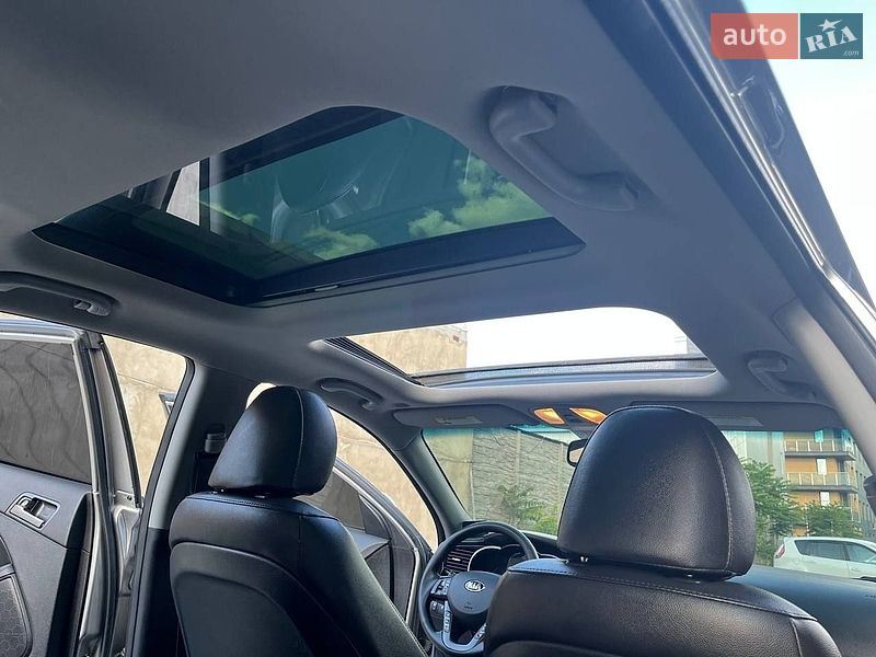 Седан Kia Optima 2012 в Одесі