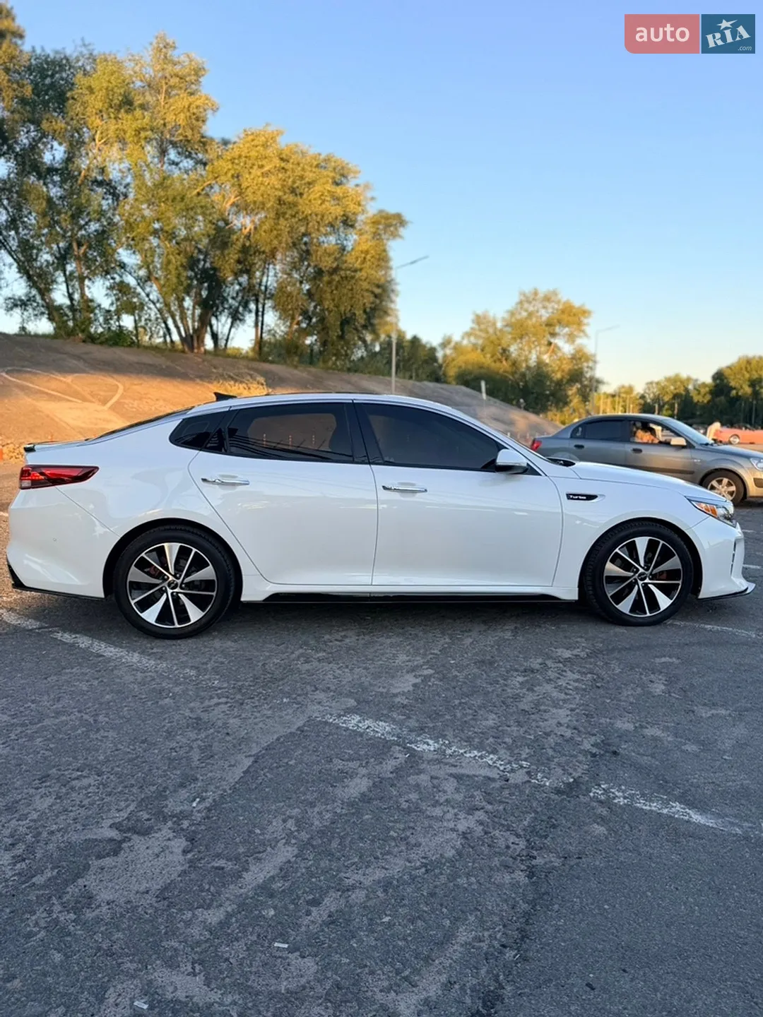 2016 Kia Optima - мініатюра 16