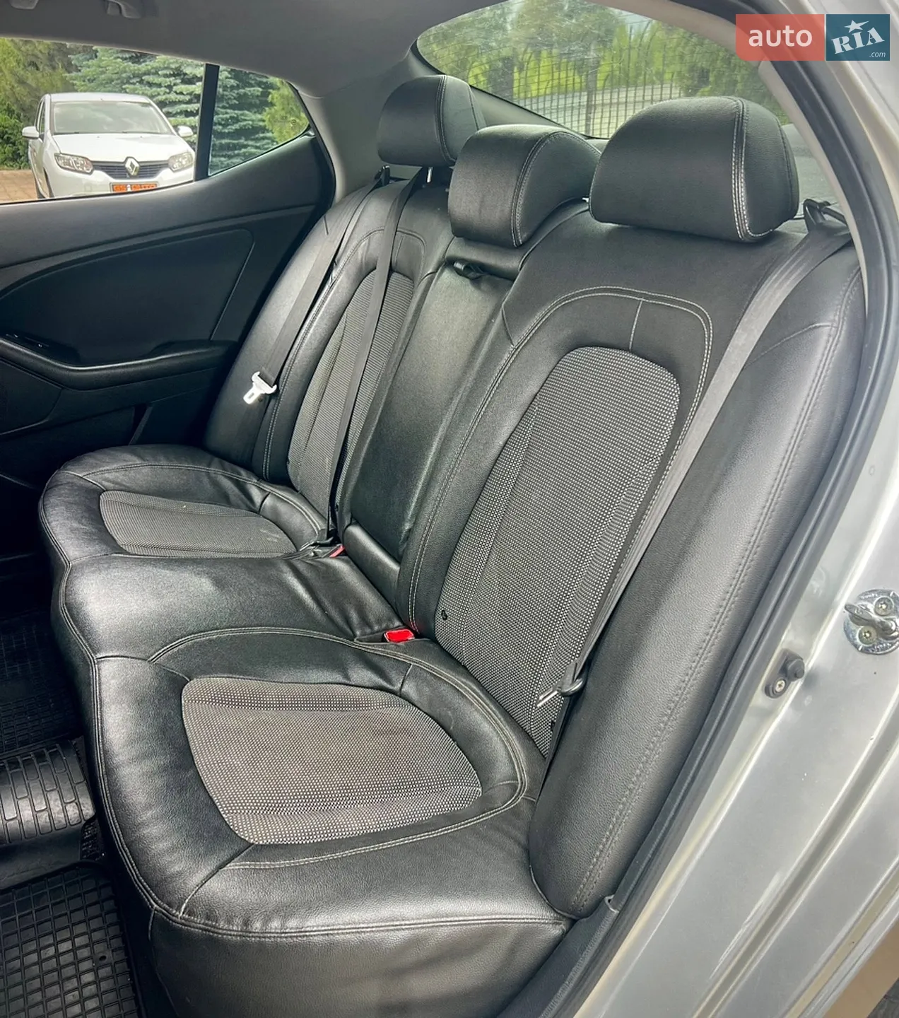 2011 Kia Optima - мініатюра 8