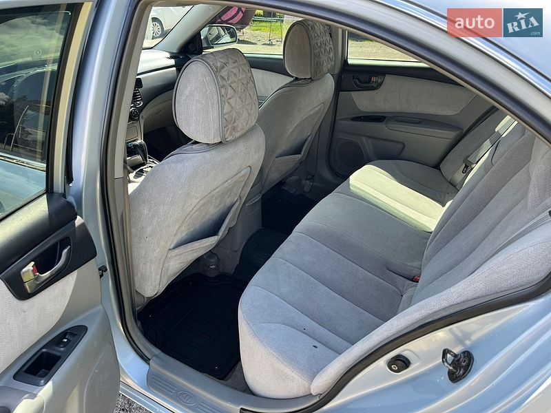 Седан Kia Optima 2007 в Лисянці