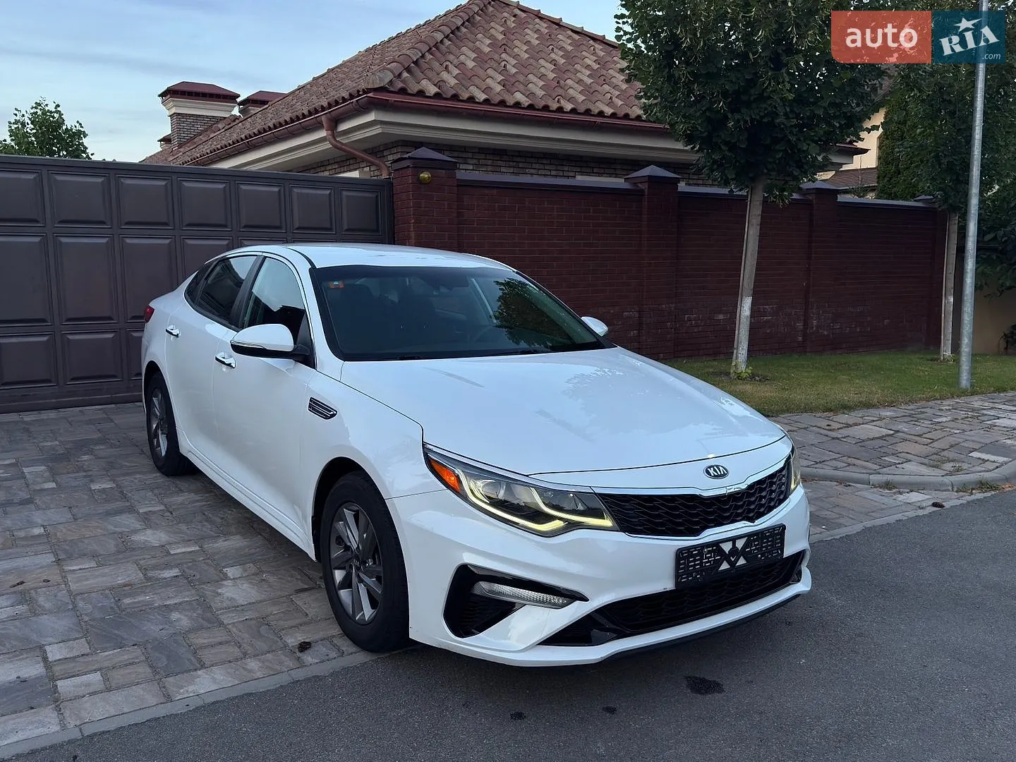 2019 Kia Optima - мініатюра 2