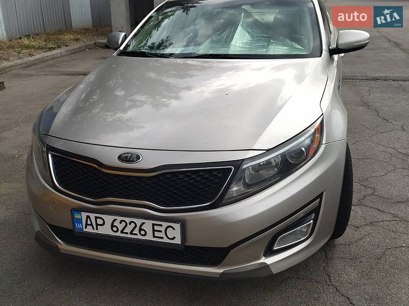 Седан Kia Optima 2014 в Запорожье