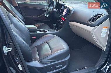 Седан Kia Optima 2015 в Василькові