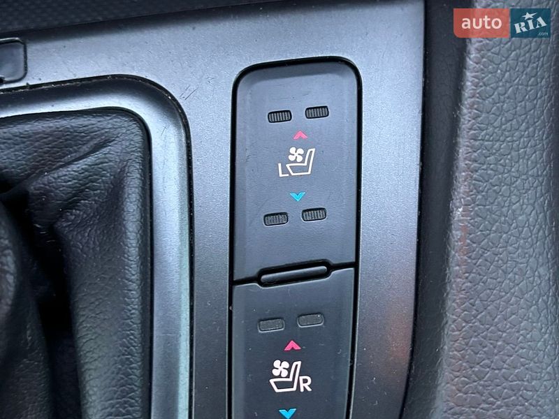 Седан Kia Optima 2015 в Василькові
