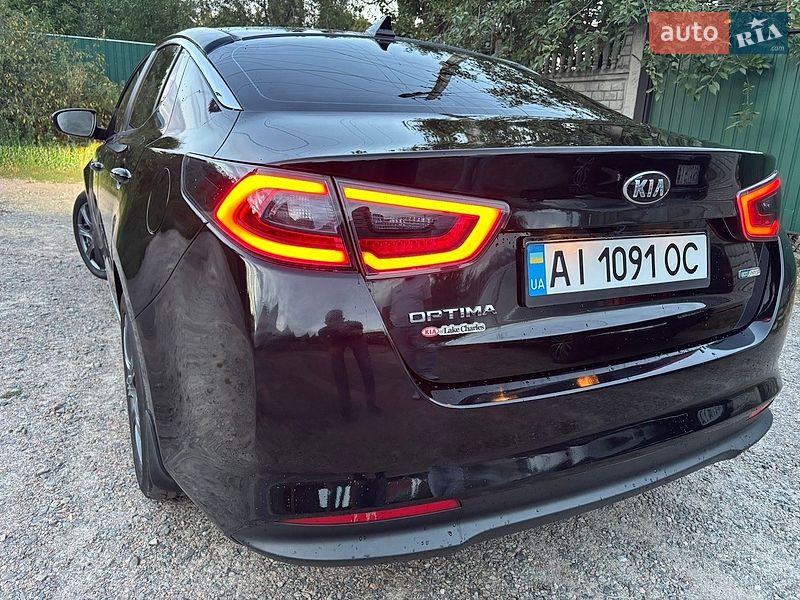 Седан Kia Optima 2015 в Василькові