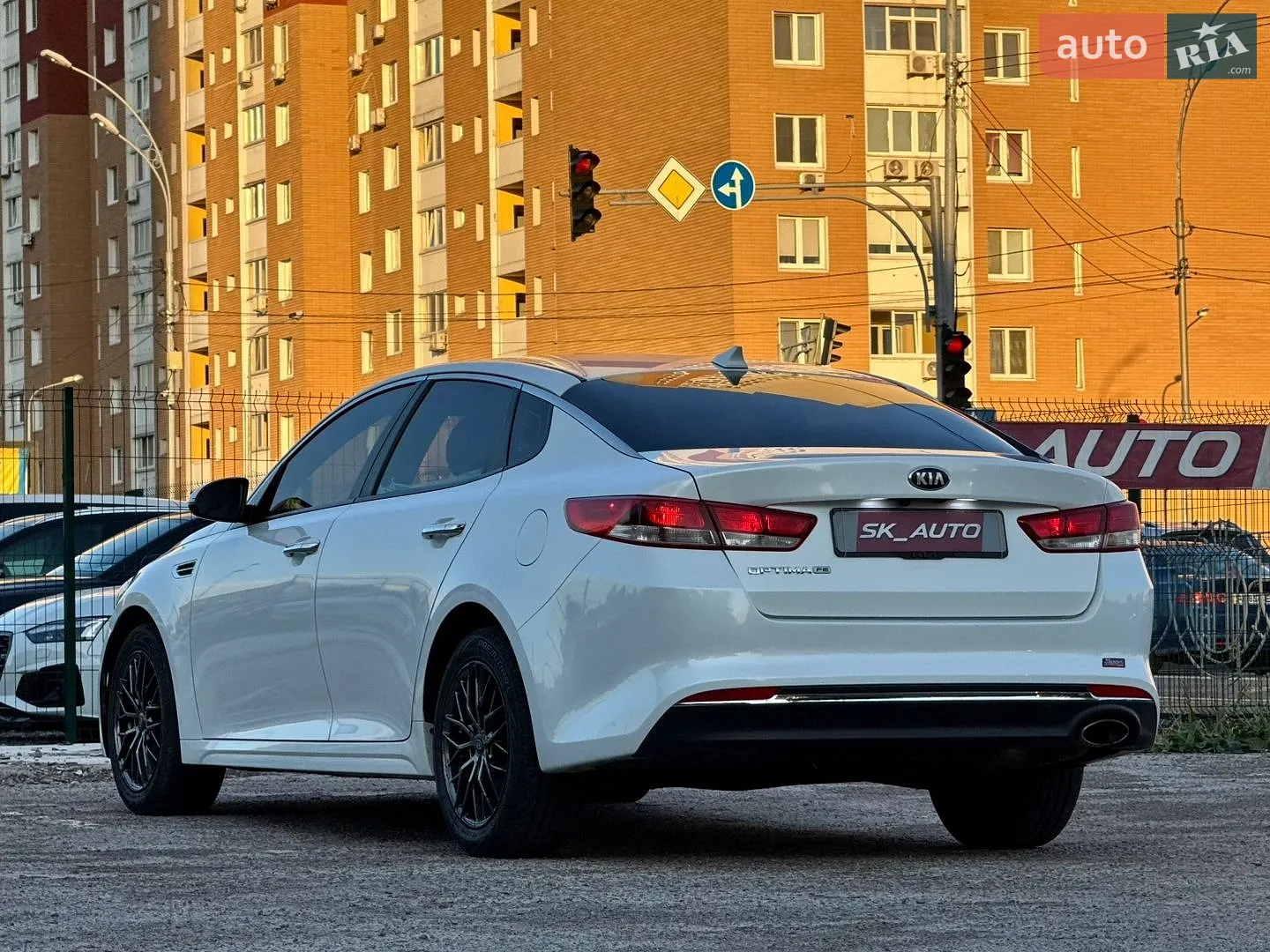 2017 Kia Optima - мініатюра 63