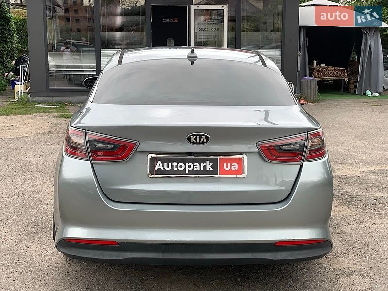 Седан Kia Optima 2015 в Виннице