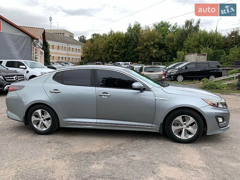 Седан Kia Optima 2015 в Виннице